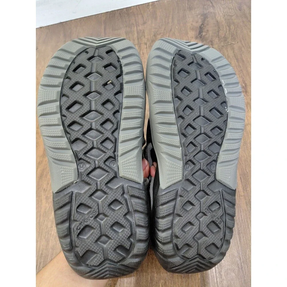 Crocs Swiftwater Mesh Deck Sandal MENS SIZE 7 Black